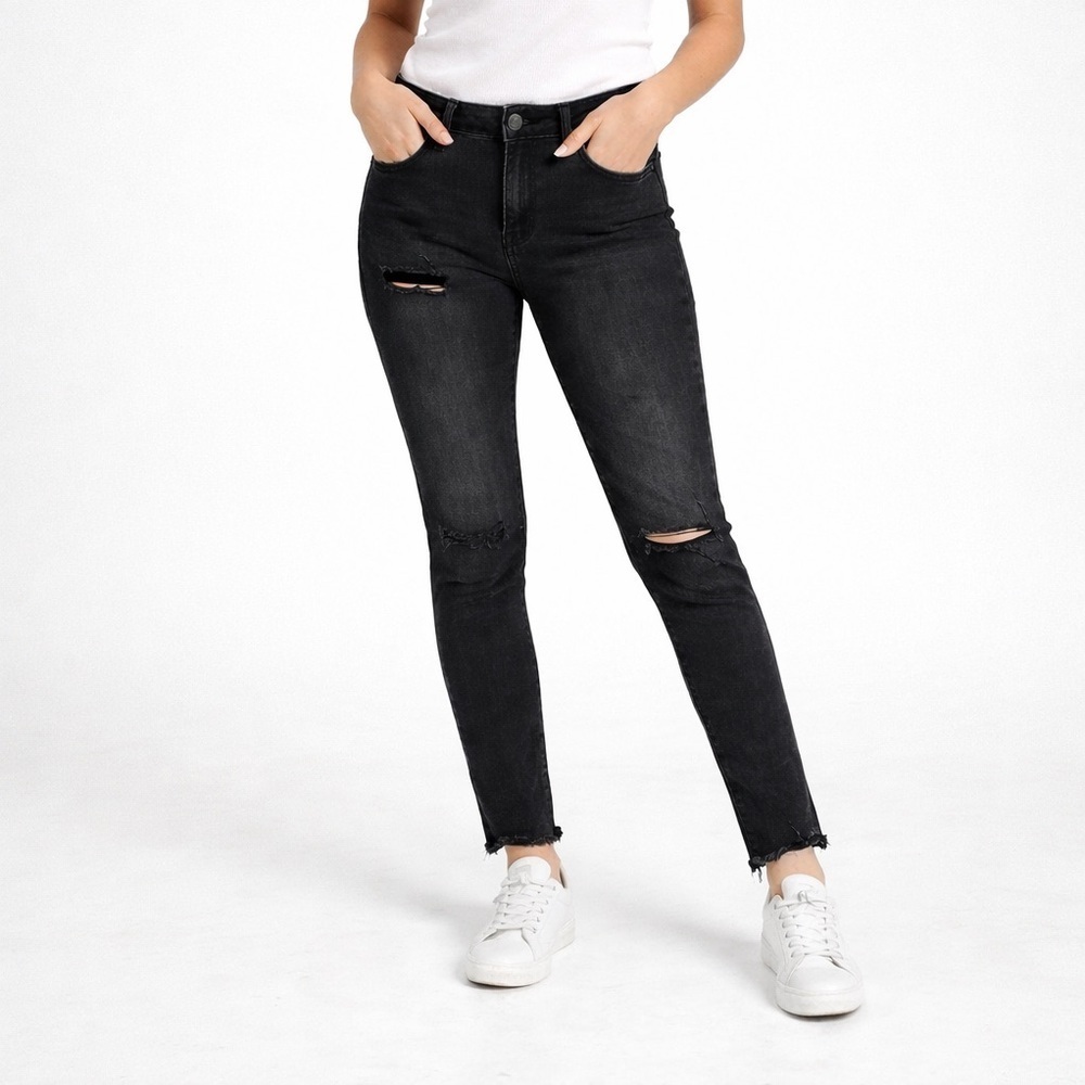 Flying Monkey Black Wash Distressed Skinny Jeans Size 27